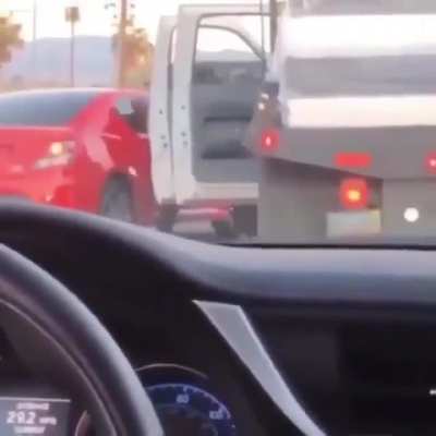 [USA] So much toxicity on traffic !