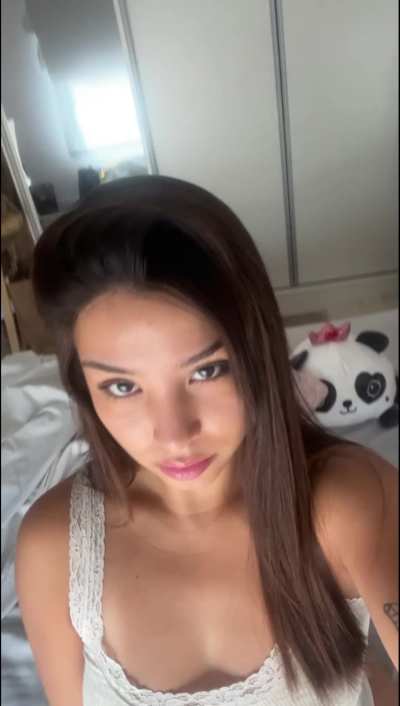 Let’s stay in bed all day
