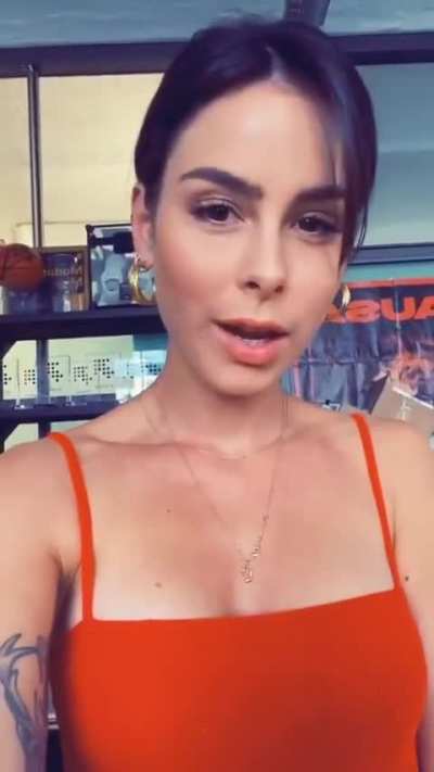 Lena ML TikTok