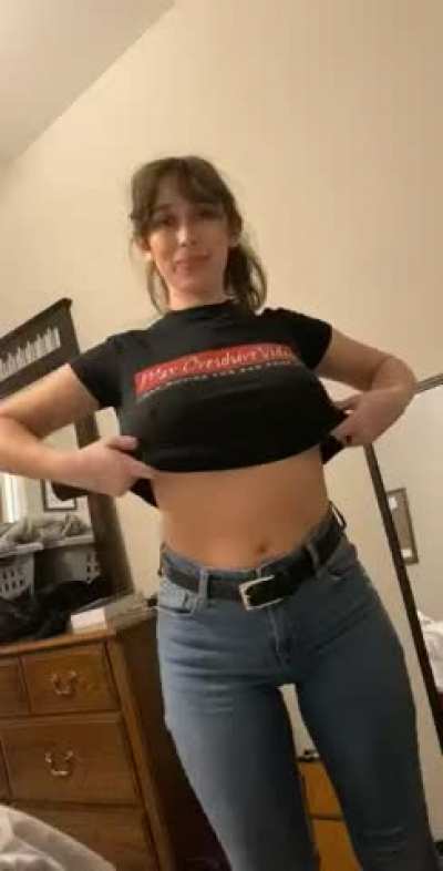 Hey! It’s my boobs. 😍 ( her Free album In Comment )