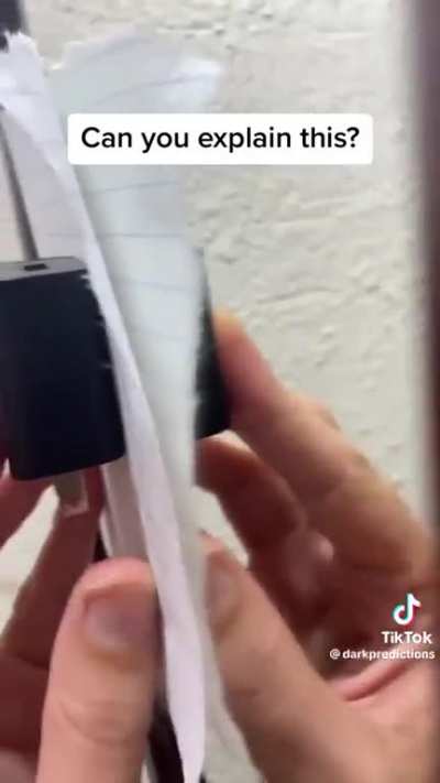 It's 2023, and we have idiots on TikTok who are still surprised about mirrors