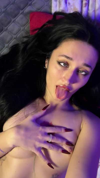 Make my mouth drool really hard ! 