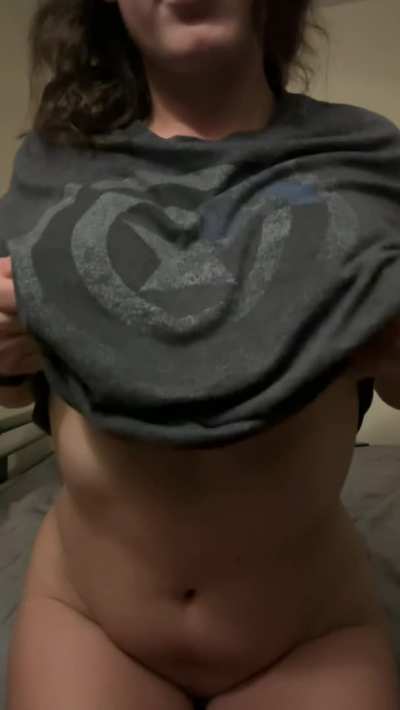 Titty drop for the marvel boys (OC)
