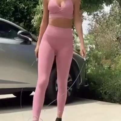 Toe