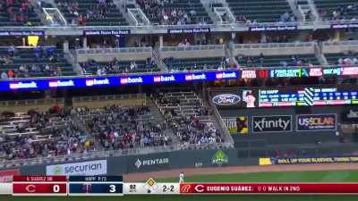 [Highlight] Eugenio Suarez hits his 15th HR of the season