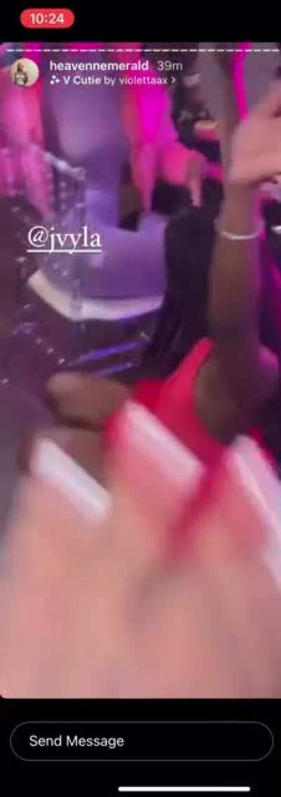 Her inna back