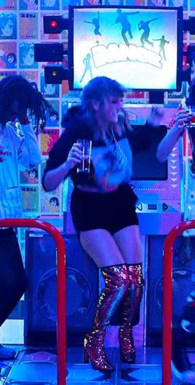 Jumping Taylor