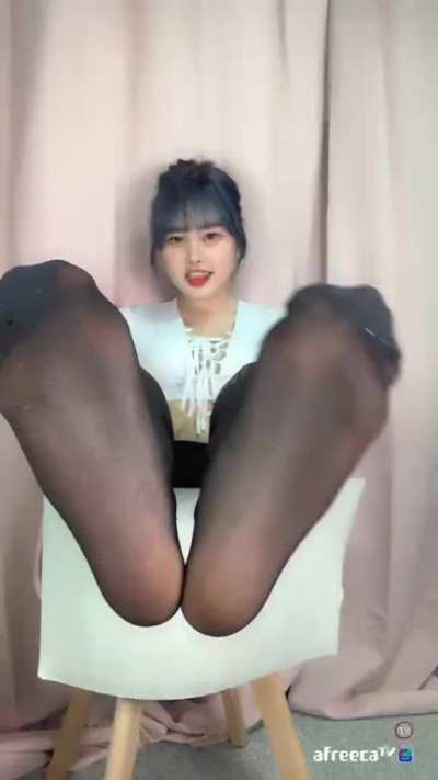 [BJ]응혜 (@ggu<wbr>pyani<wbr>l123)