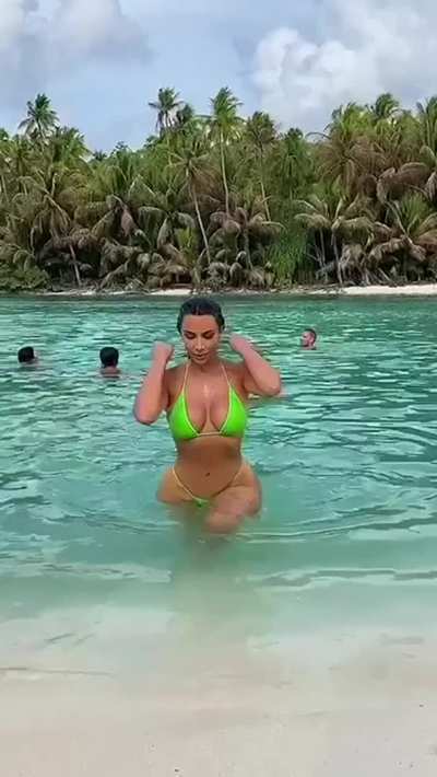 Hot Milf summer