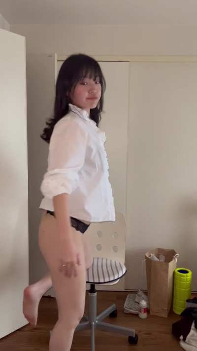 Watch me undress my cute naked body