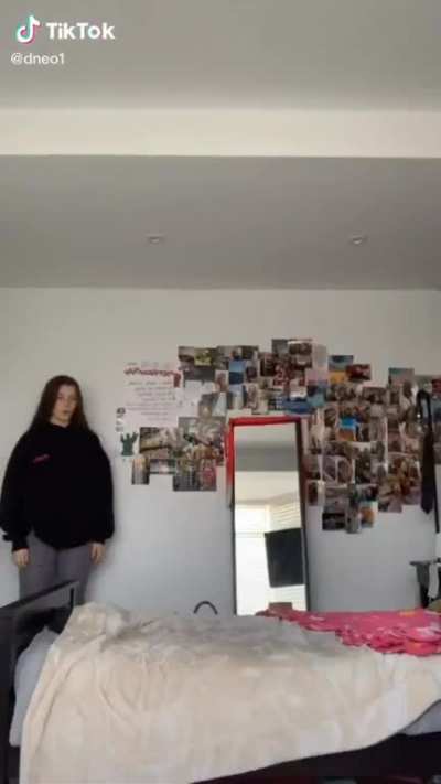 Imagine finding out the only reason your daughter wanted a tik tok account was to show off for strangers