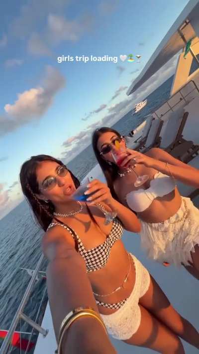 Girls Trip Loading