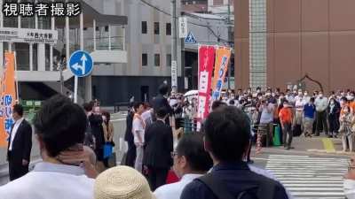 The moment former Japanese PM Shinzo Abe is shot from behind