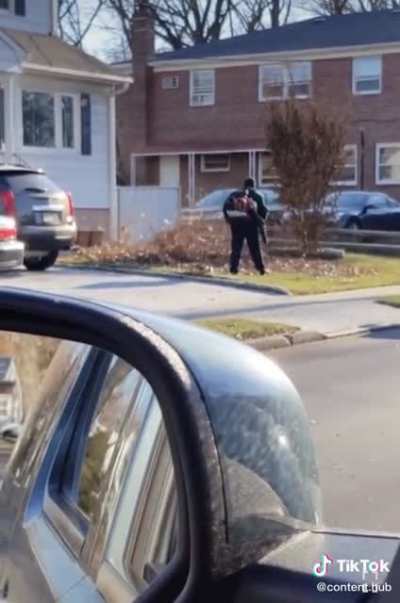 The guy refused to pay him after he did all his yard work real life meme