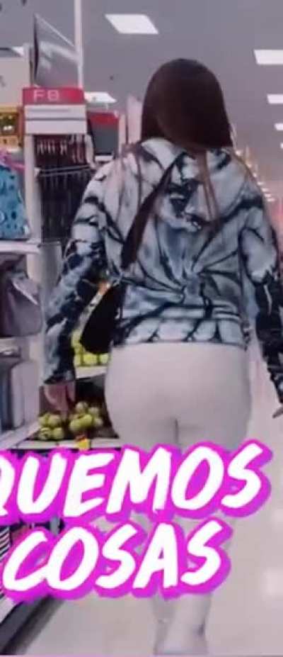 El culo de kim en acció<wbr>n👿🍑🤤