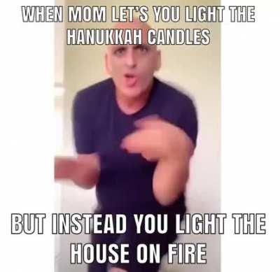 funy bald man commits arson 🕎 👨🏻‍🦲 luagh