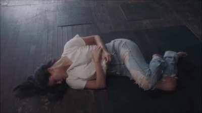 Selena Goes Braless For Music Vid