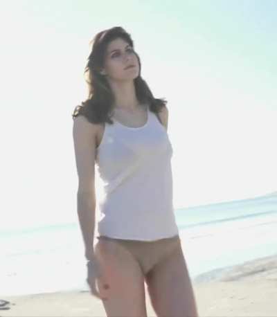 Mega hottie