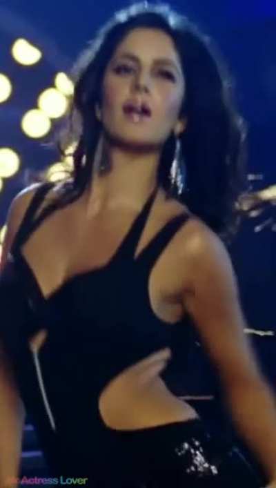 Katrina Kaif hot