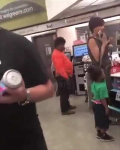 Nice job parenting here