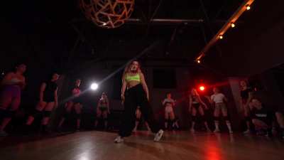 Twerk Battle