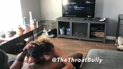 She’s taking his soul while gaming 🎮
