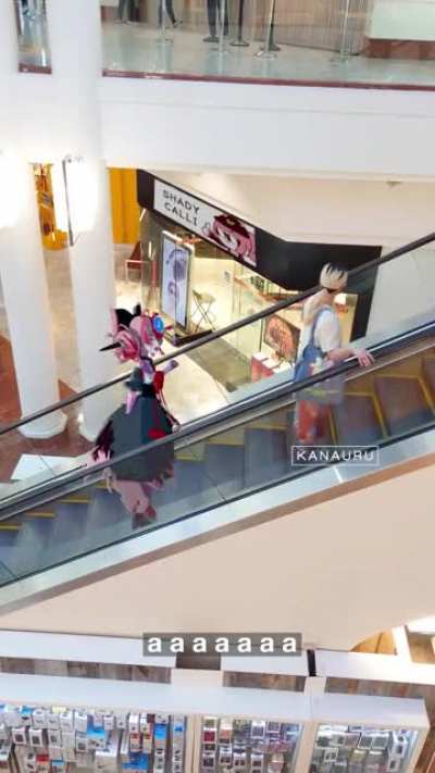 I got to interview Ollie at the mall!