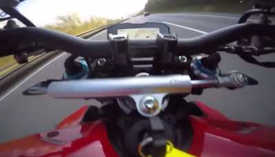300km/h on a naked bike (V4S)
