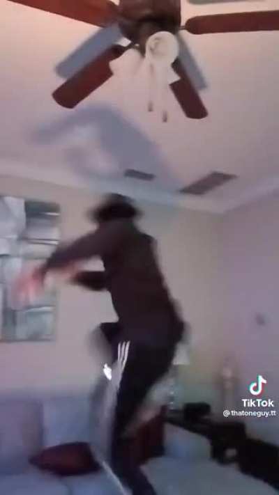Real footage of r/BatmanArkham users preparing to spread the “is there a lore reason” to every subreddit