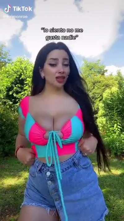 @vaimonroe