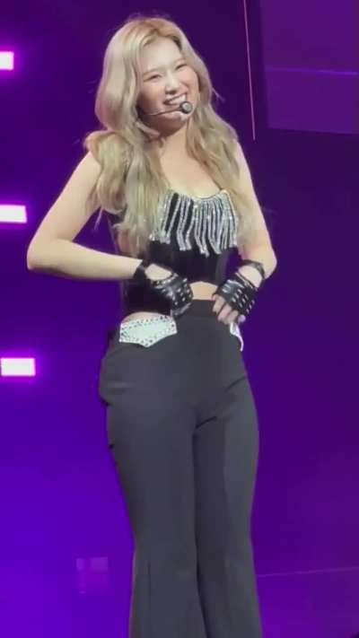 Sana Sha Sha Sha 👀