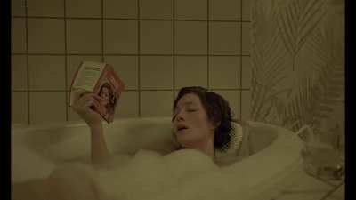 Jessica Biel - Candy s01e02 (2022)