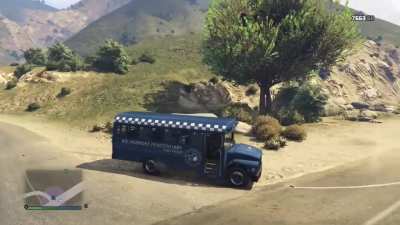 These NPCs do be drifting tho 😳