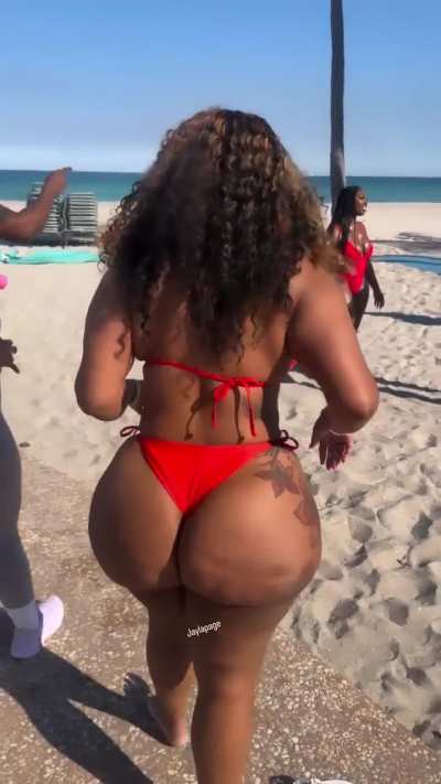 One of the most recognizable asses in the game 😈