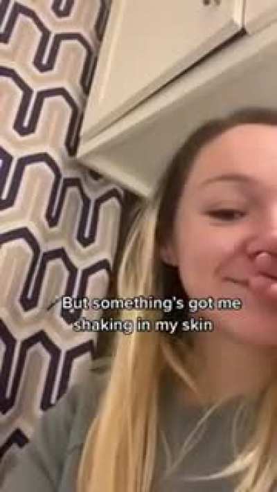 guy sings tune about burning menthol body wash.