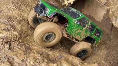 Stuck in a nasty hole 🤘🏼