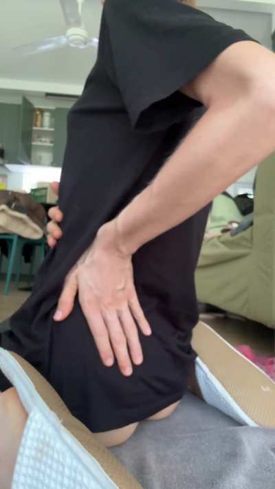 Short shirts, no panties and lots of farts for you