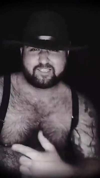 Hairy daddy taking you to pound town 🥵🥵