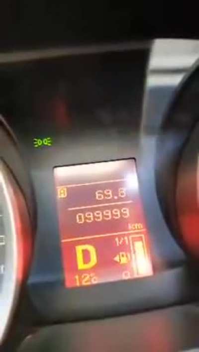 099999
