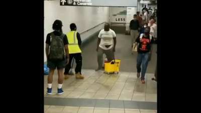 bucket shit