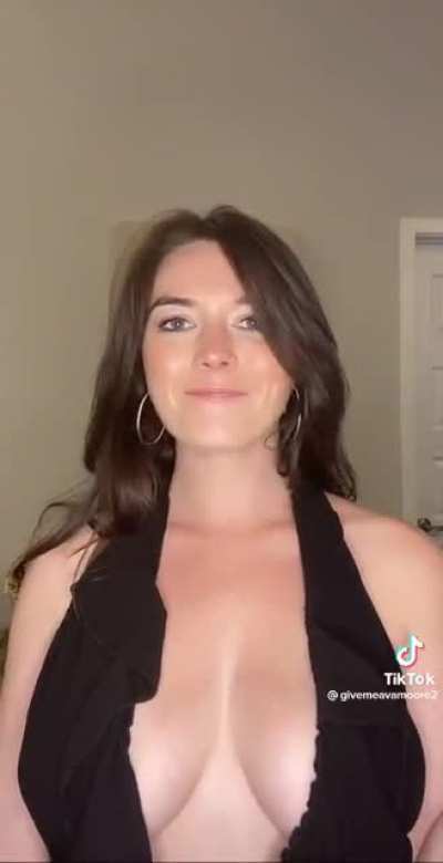@givemeavamoore2