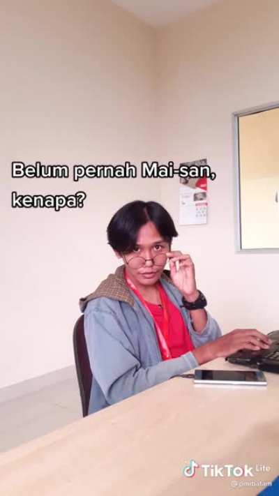 Mantapp, jadi wibu jalur donor darah PMI kota Batam. Sel darah nya pasti jadi protagonist dengan kekuatan plot armor anime 😂