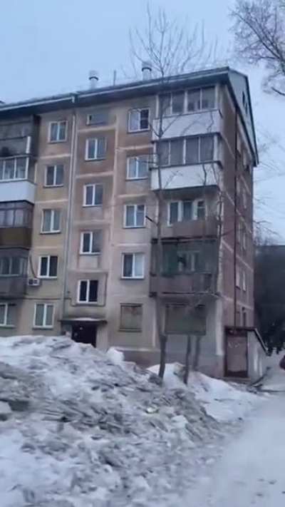 Russian girl realizes that she lives in a third world shithole 