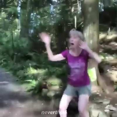 Karens are getting outta control 😳😳