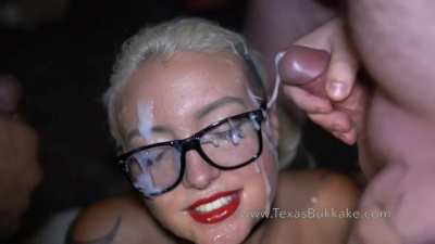 1 minute porn - cute blonde covered with cum