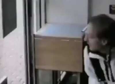 Immediate regret for failed bank robber.