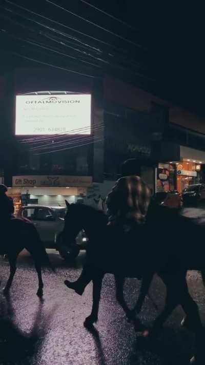 Mientras tanto por Ushuaia