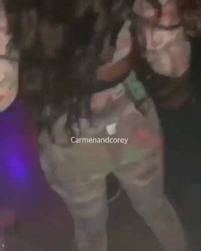 🍑