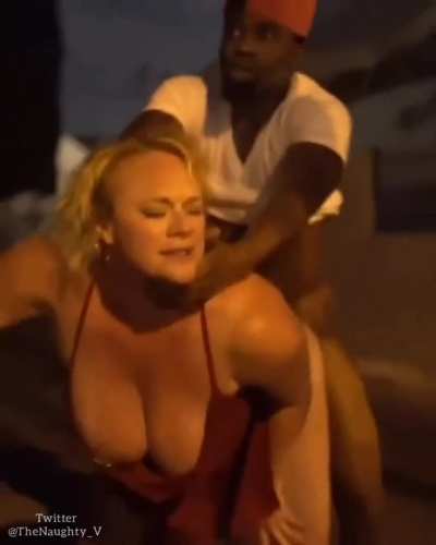 MILF Couldn't Wait To Get Back So She Took It In The Street