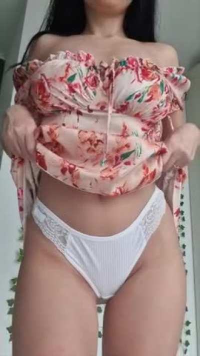 You wouldn't expect my tits to be this big